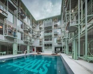 Is Khao San Road Safe? Honest Guide for Travelers (2026)