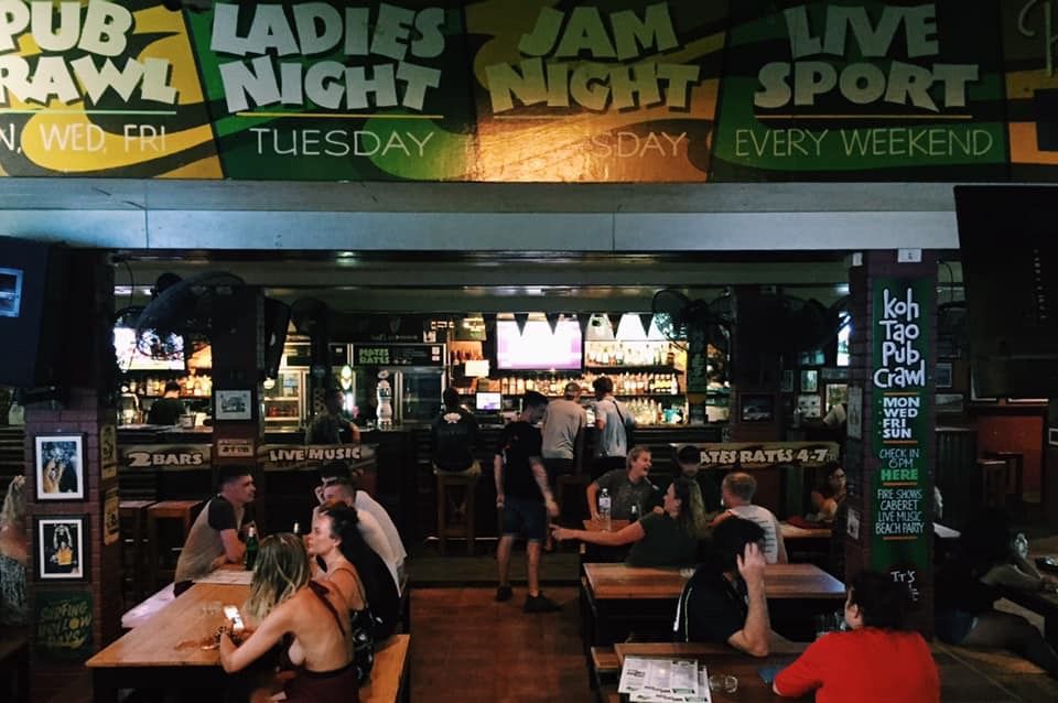 Chopper's Sports Bar | Live Music Sports Burgers Koh Tao