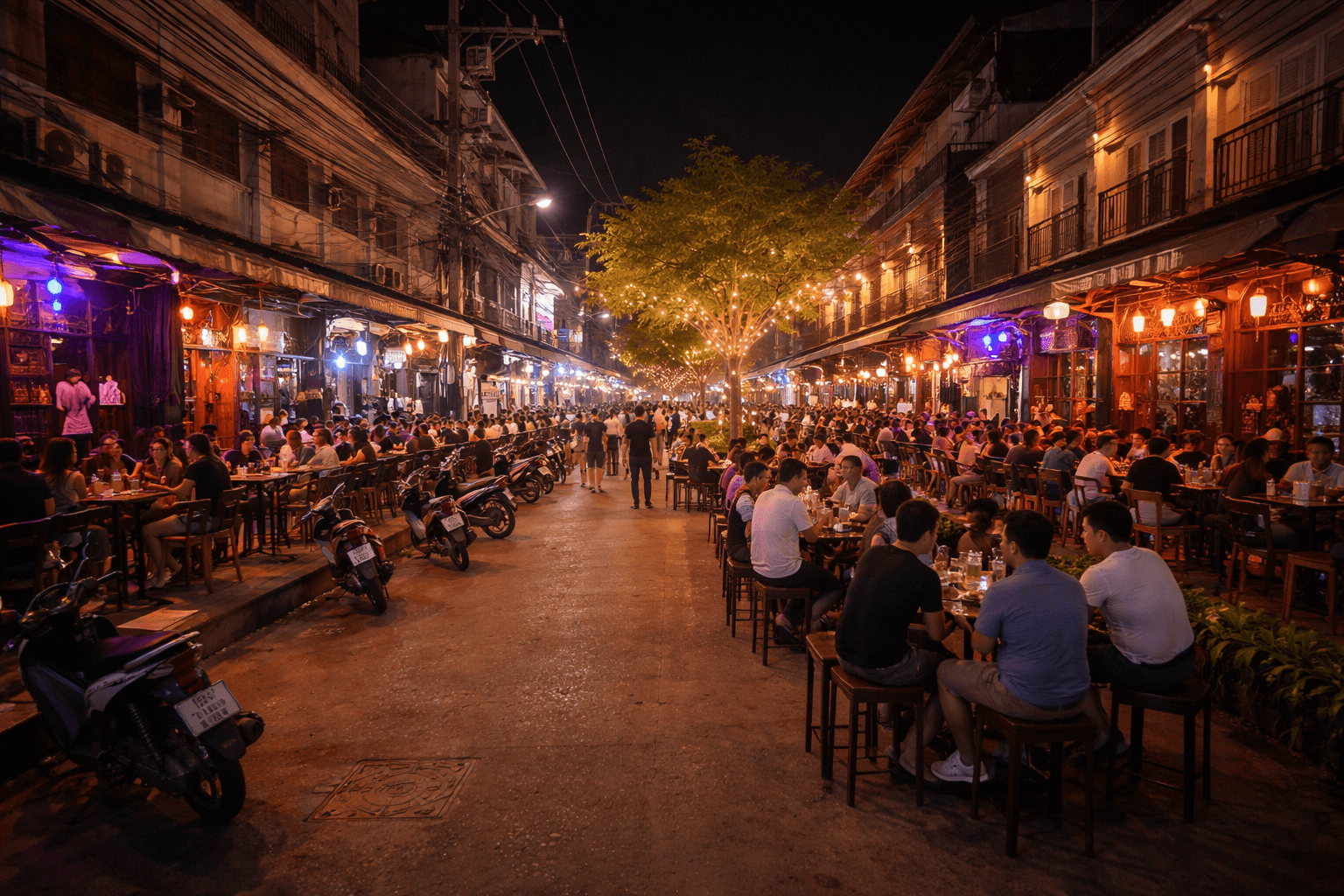 Clubs in Suphan Buri Center (from a Sing Buri base) banner