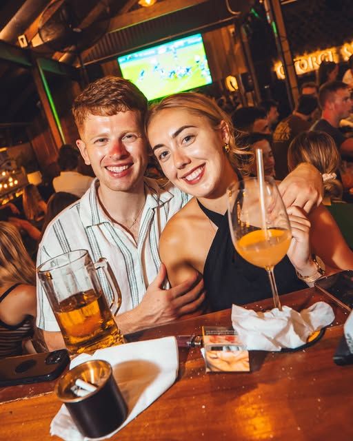 Live Music Night at Choppers + MotoGP & F1 on Screens