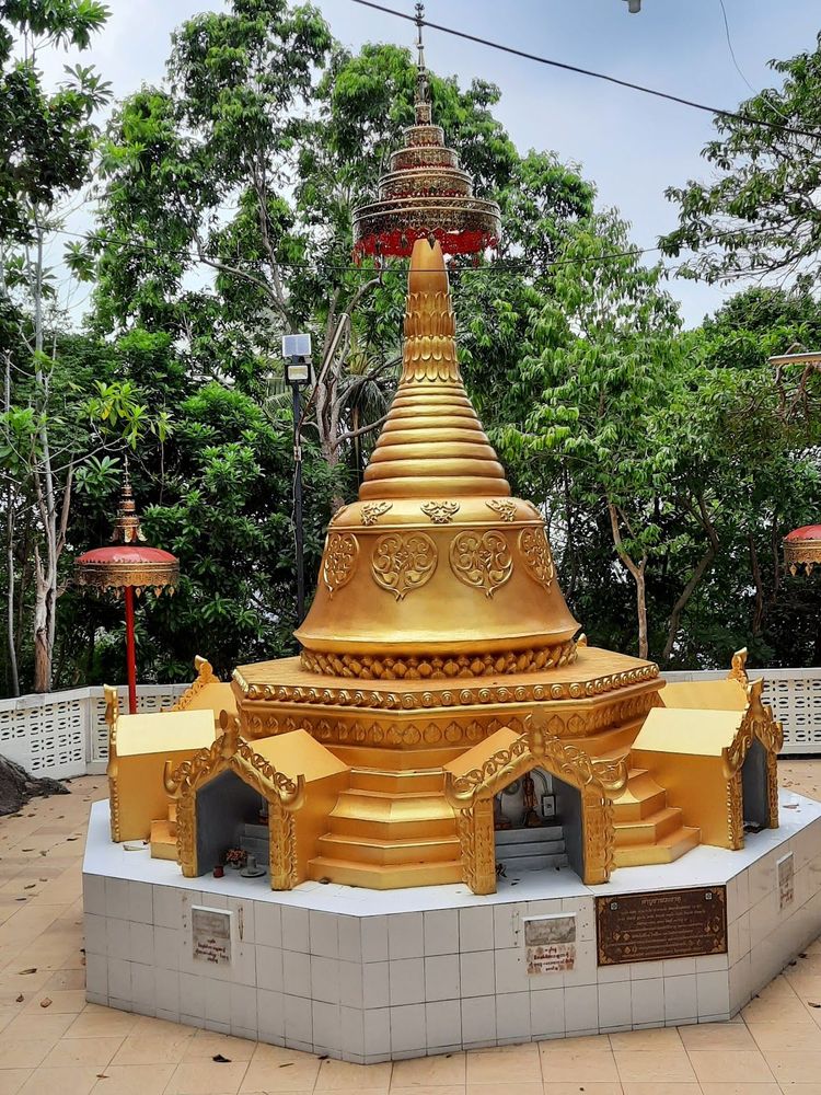 Burmese Buddha Temple