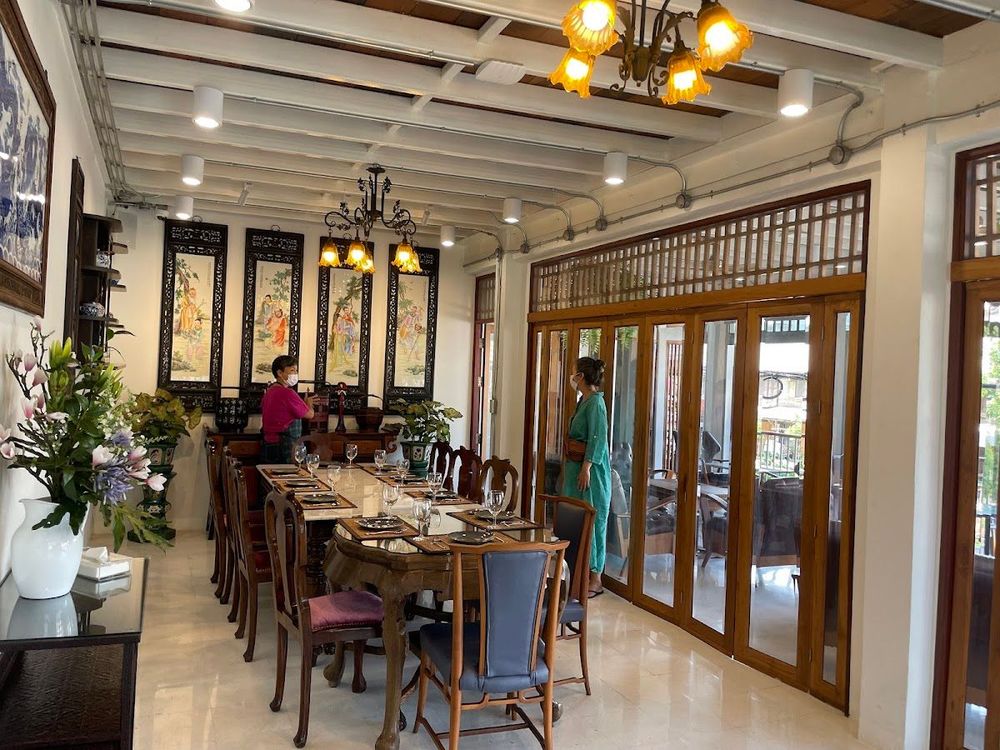 Duklong Cafe and Eat