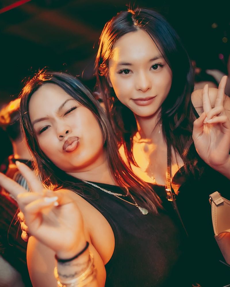 DJ Donovan & MC GSpark at Sugar Club
