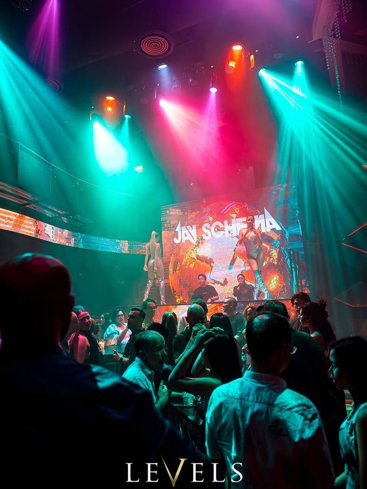 Saturday Night at Levels