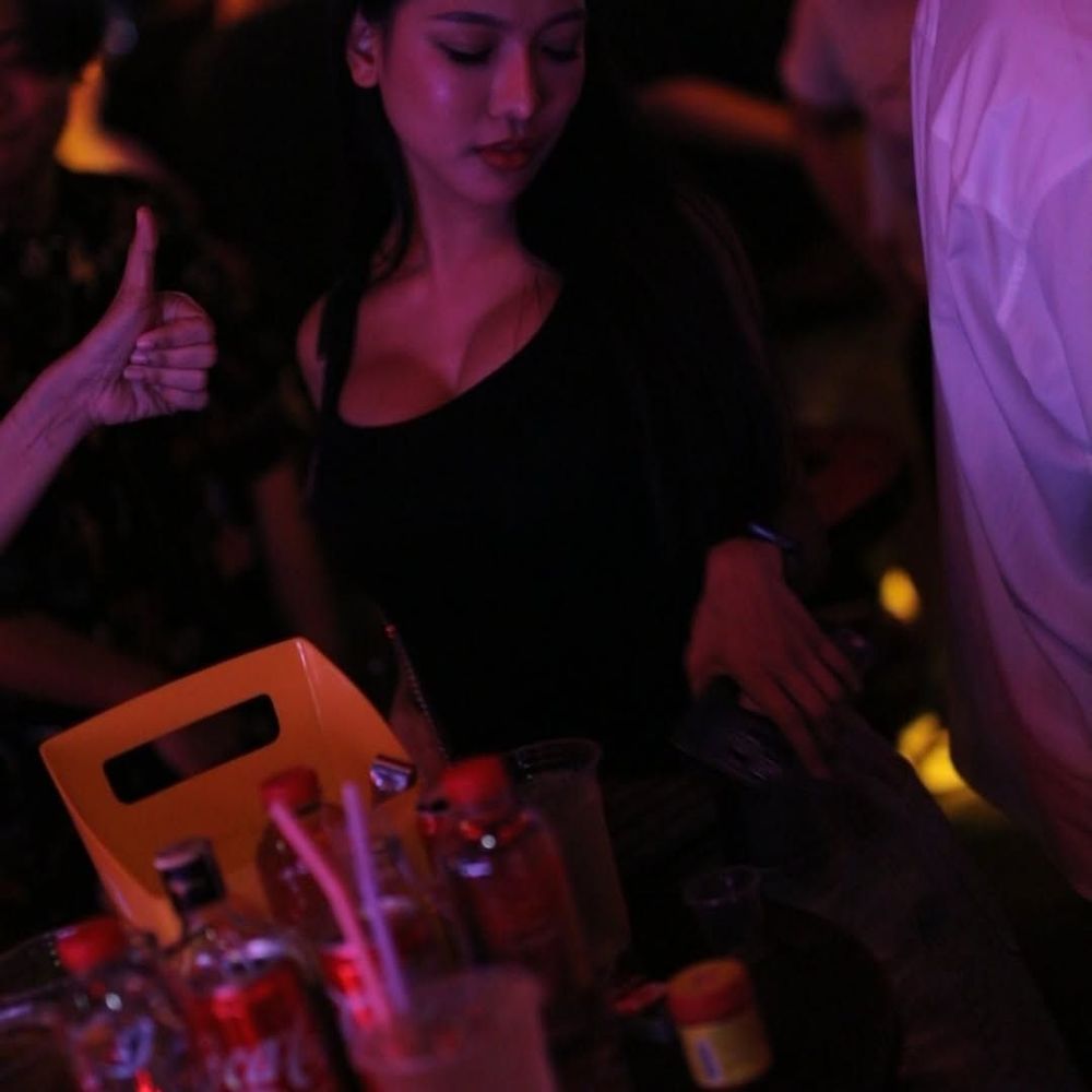 Super Sunday at Rocco Club