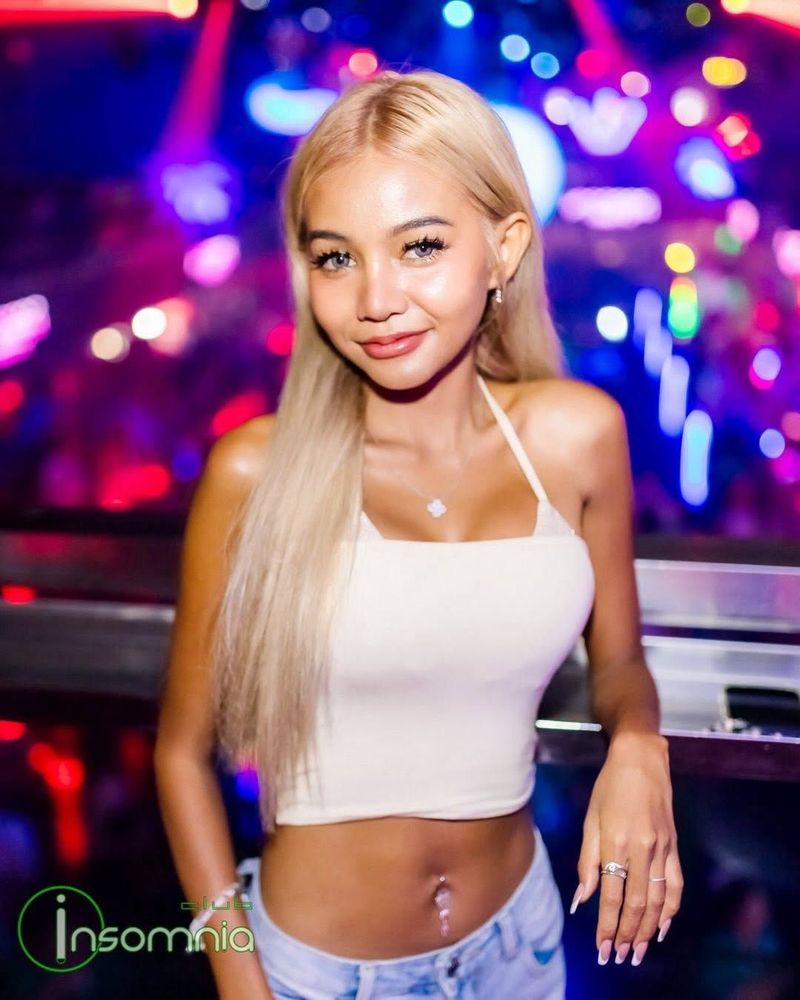 Weekend Party Night