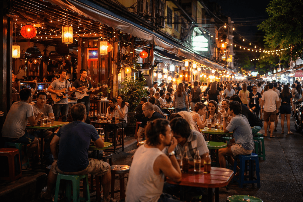 Phra Nakhon Nightlife Guide: Best Bars, Live Music, and Late-Night Drinks Near Banglamphu