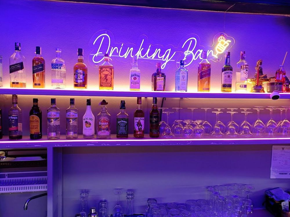 Soi RCA Drinking bar