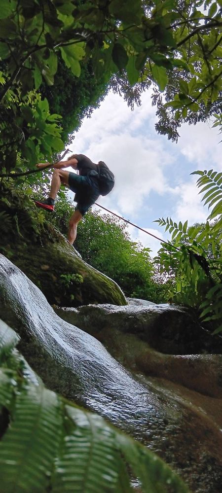 Sticky Waterfall Pickup Point