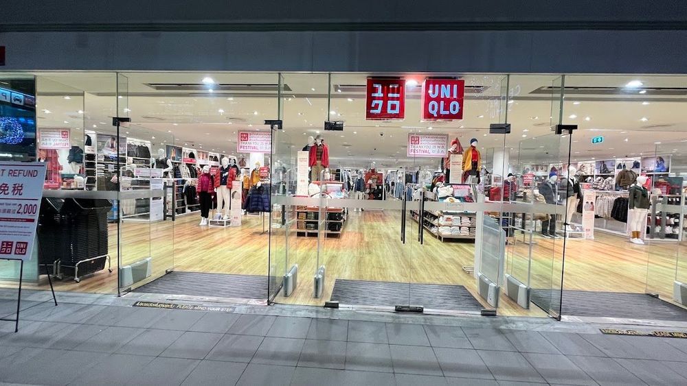 UNIQLO CentralFestival Samui Store