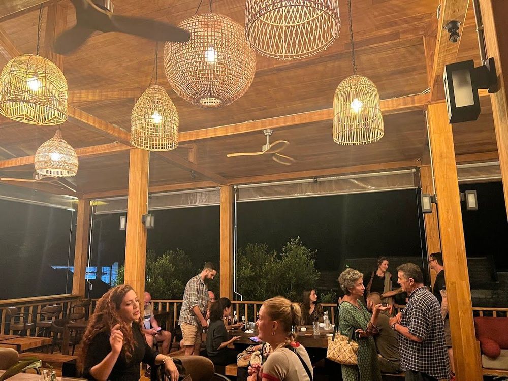 Vinyl Sky Lounge by Supermoon