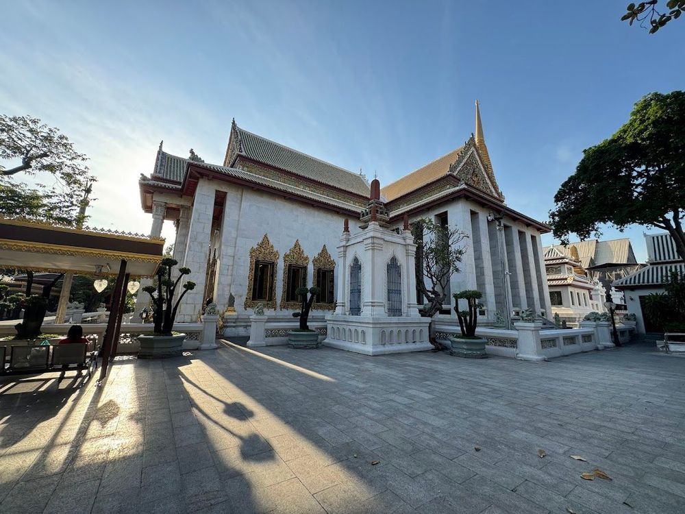 Wat Bowonniwetwiharn Ratchaworawiharn