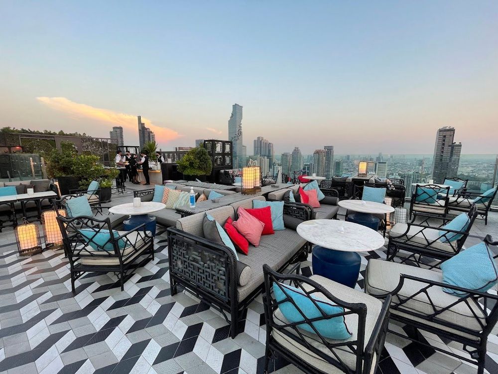 Yào Rooftop Bar
