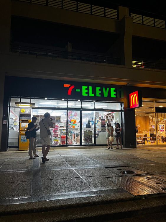 7-Eleven