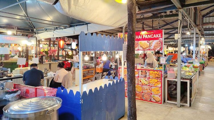 Ao Nang Landmark Night Market