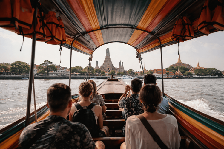 Bangkok Temple Run by Boat: A Scenic Route from Khao San Road to Wat Pho, the Grand Palace, and Golden Mount