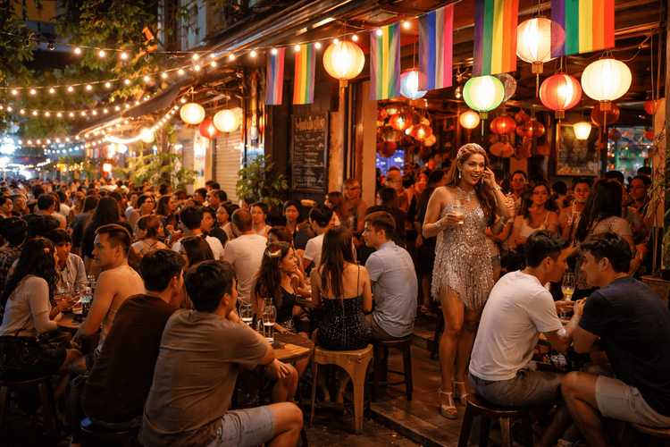 Banglamphu LGBTQ Nightlife Guide: Friendly Bars, Drag Nights, and Queer-Friendly Spots Near Khao San Road