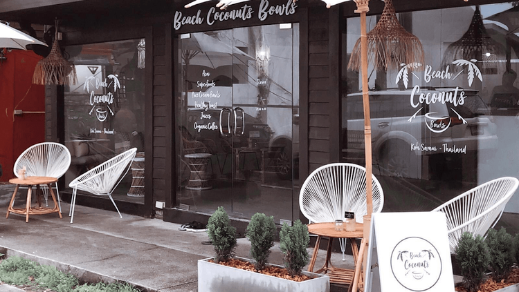 Beach Coconuts Bowls