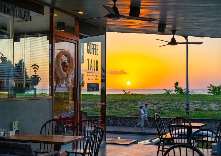 Coffee Talk Karon Beach