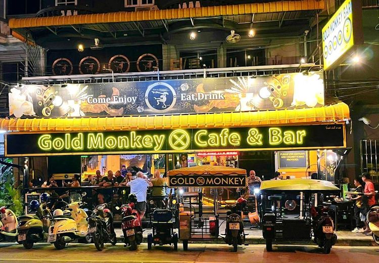 Gold Monkey Café & Bar