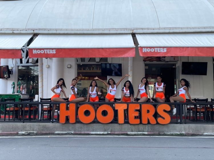 Hooters Phuket | American Restaurant & Sports Bar