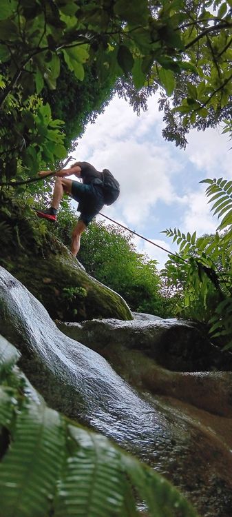 Sticky Waterfall Pickup Point