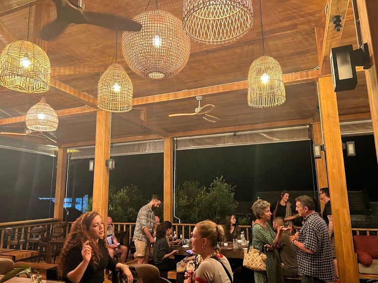 Vinyl Sky Lounge by Supermoon