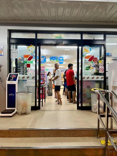 7-Eleven Ao Nang Intersection