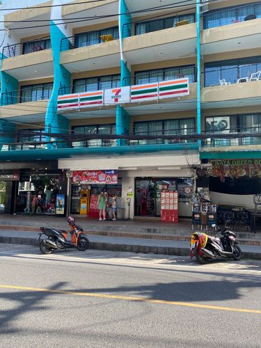 7-Eleven (Thanon Taina)