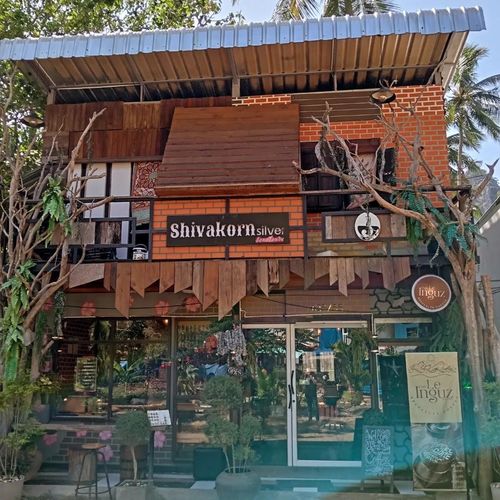 Café LÉ Inguz - BEST Coffee (เลอ อิงกูซ)