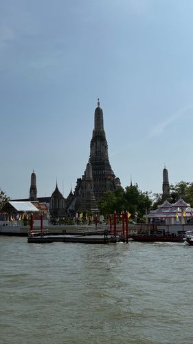 Chao Phraya Tourist Boat N13 Phra Arthit Pier