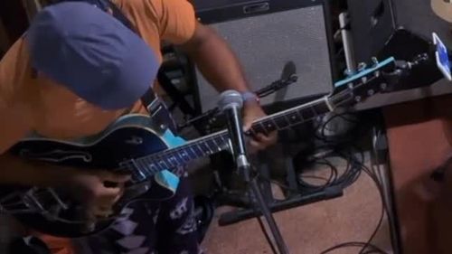 Elephant Crossing live set (before the jam)