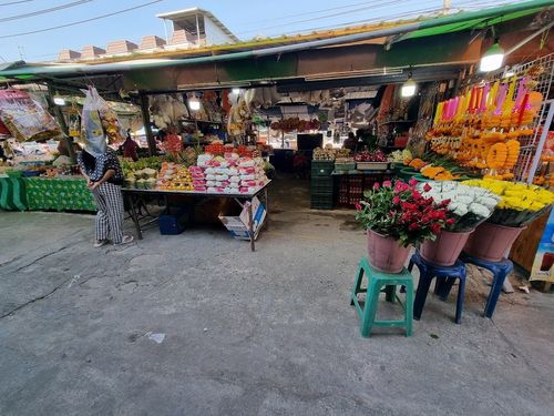 Market Photisarn