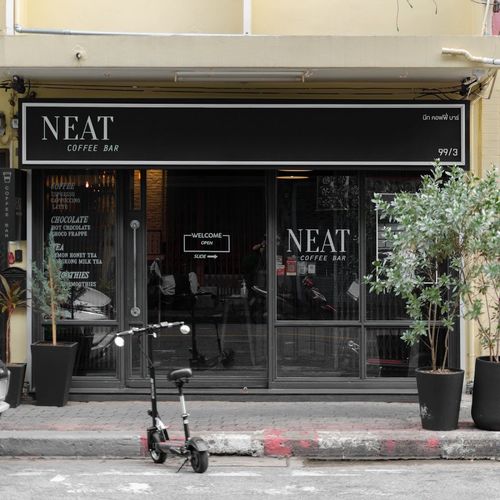 NEAT COFFEE​ BAR
