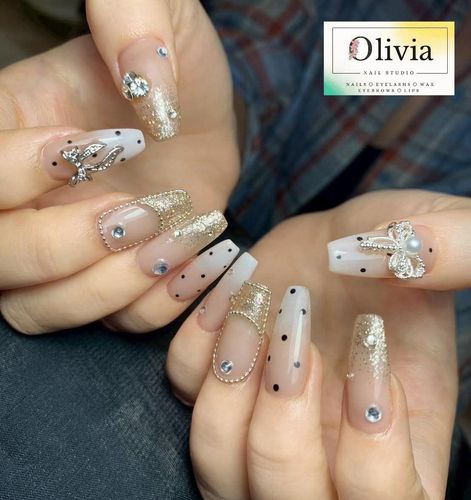 Olivia Nail Studio [MANICURE.PEDICURE.EYELASH.WAX]