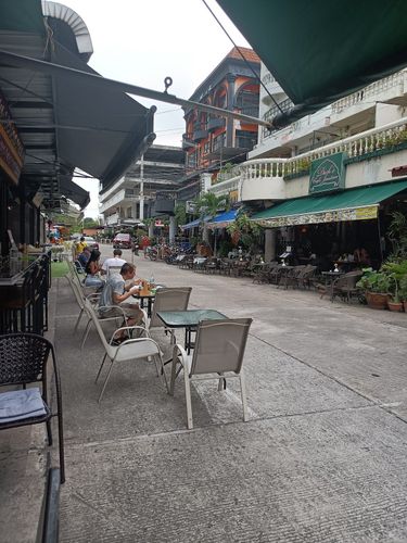 SUPERTOWN Jomtien Walking Street arc