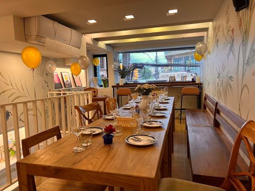 Suraya Bangkok Hostel & Kitchen