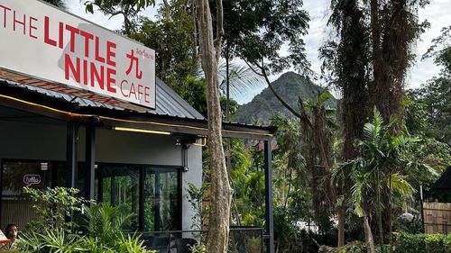 THE LITTLE NINE CAFE @ Railay