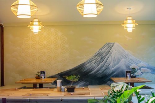 Umami Ramen & Sushi Japanese